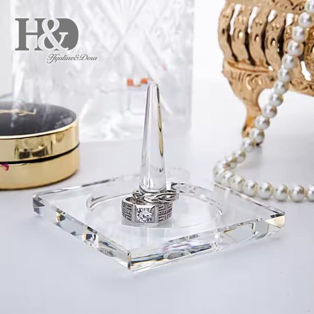 K9 Crystal Ring Holder with Square Base – Elegant Jewelry Dish