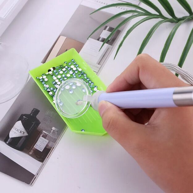 Įrankis - aplikatorius kristalams uždėti, su LED pašvietimu, žalias